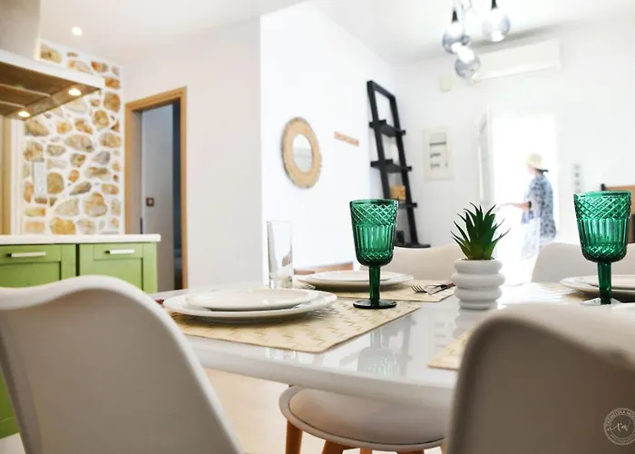 Blue Horizon & Apartman Panormos (Kalymnos)