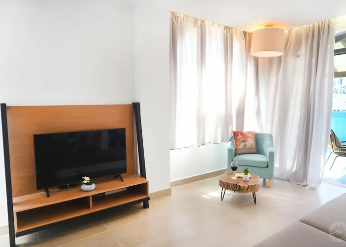 Blue Horizon & Apartman Panormos (Kalymnos)